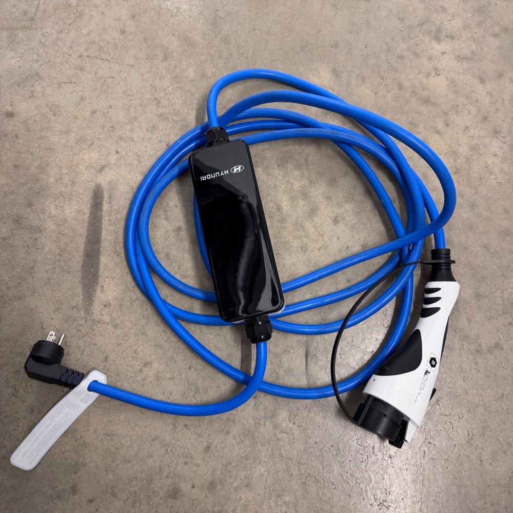 Hyundai OEM EV Charging Cable Level 1 120V 12A J1772 Model 91670-K4020 Blue Cord